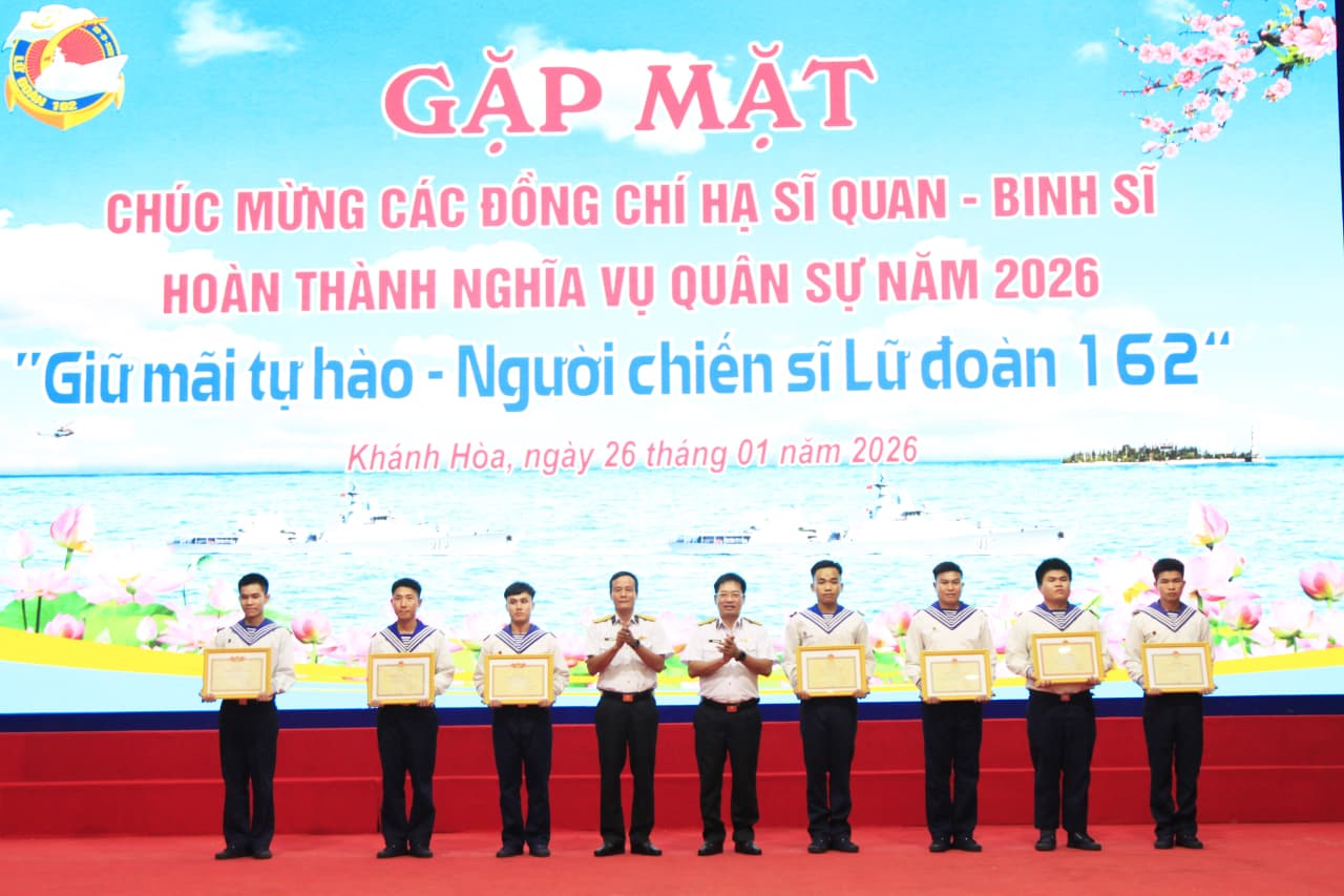 Lữ đoàn 162 gặp mặt hạ sĩ quan-binh sĩ hoàn thành nghĩa vụ quân sự năm 2026