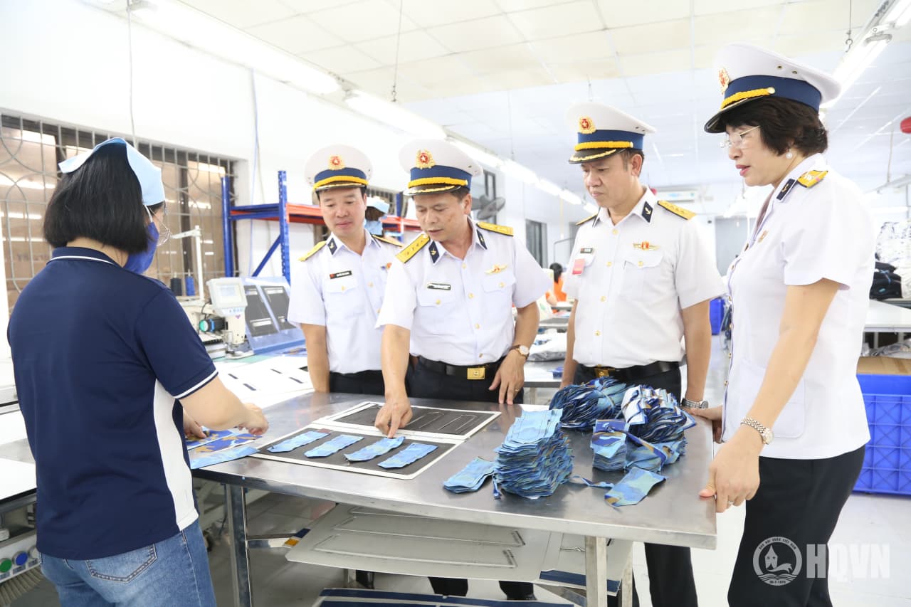 Xưởng may 7-5: Bảo đảm tốt chỉ tiêu kế hoạch sản xuất năm 2026
