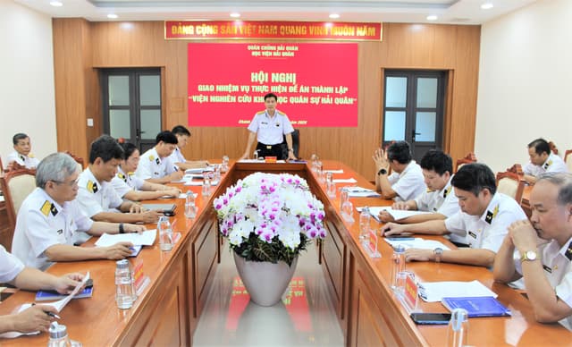 Giao nhiệm vụ thực hiện Đề án thành lập “Viện nghiên cứu khoa học quân sự hải quân”