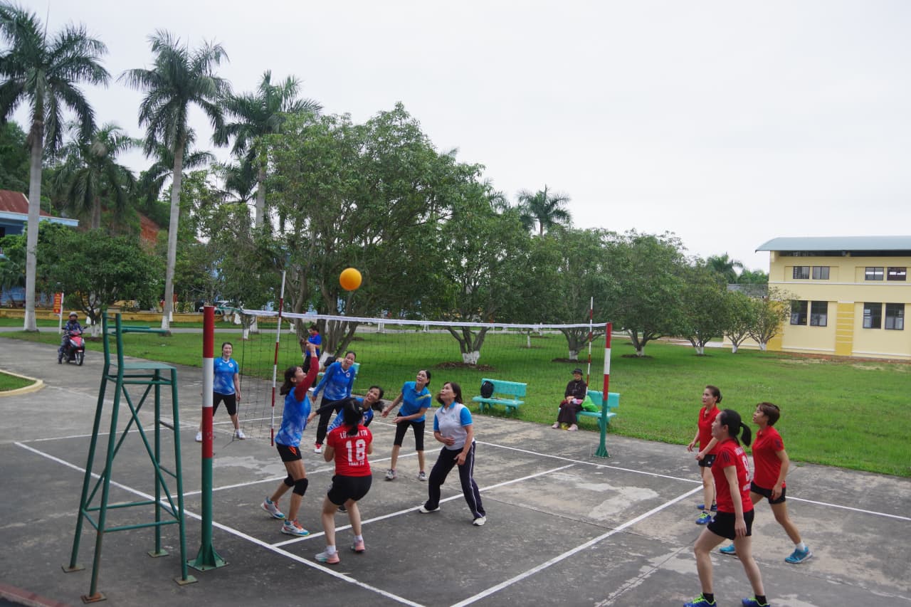 Lữ đoàn 170: Nhiều hoạt động ý nghĩa nhân Ngày quốc tế phụ nữ 8/3