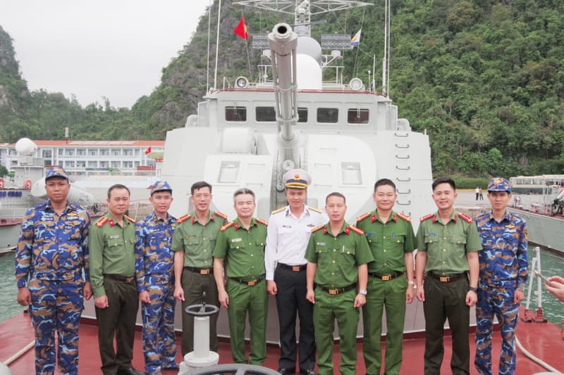 Đoàn công tác Học viện An ninh nhân dân nghiên cứu thực tế tại Lữ đoàn 170