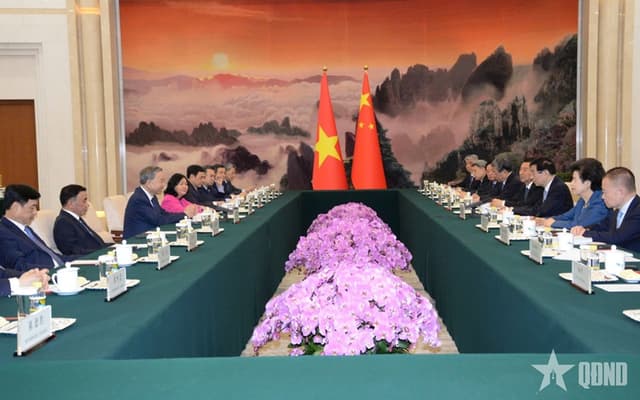 Tổng Bí thư, Chủ tịch nước Tô Lâm hội kiến Chủ tịch Chính hiệp toàn quốc Trung Quốc Vương Hộ Ninh