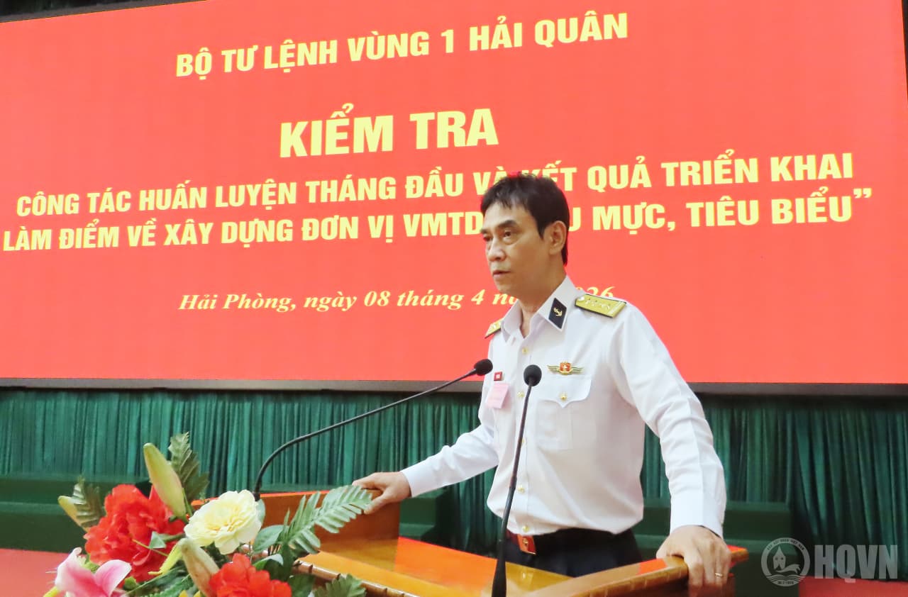 Kiểm tra công tác huấn luyện tháng đầu đối với Lữ đoàn 679