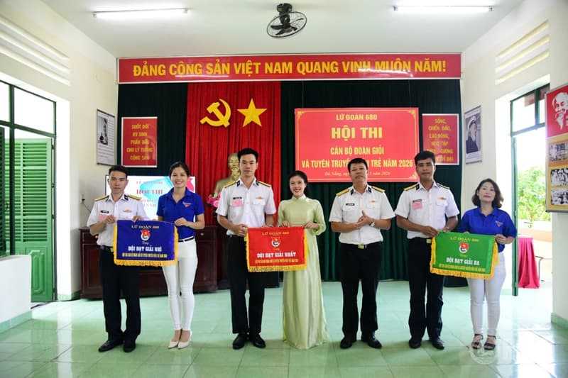 Lữ đoàn 680: Hội thi cán bộ đoàn giỏi và tuyên truyền viên trẻ