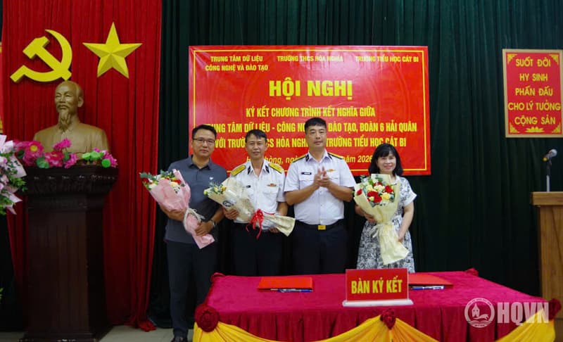 Ký chương trình kết nghĩa