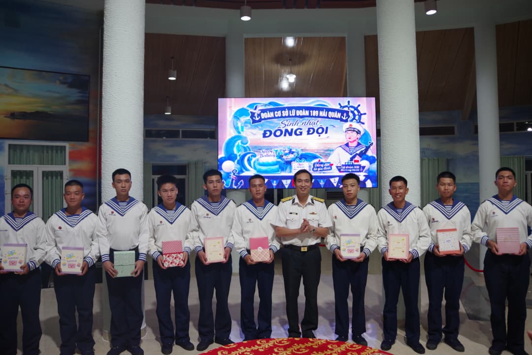 Lữ đoàn 189 tổ chức các hoạt động chào mừng Quốc khánh 2/9