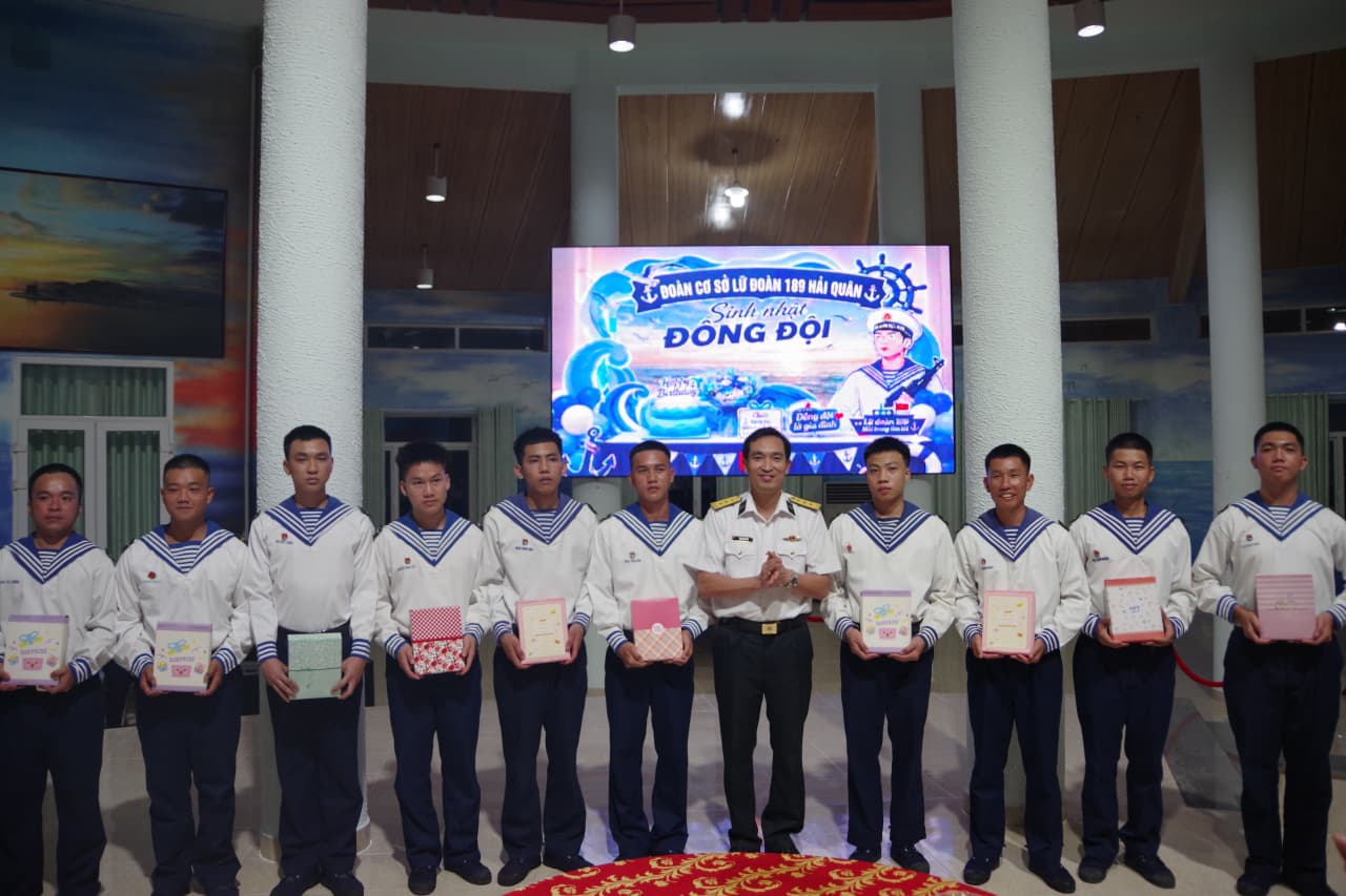 Lữ đoàn 189 tổ chức các hoạt động chào mừng Quốc khánh 2/9