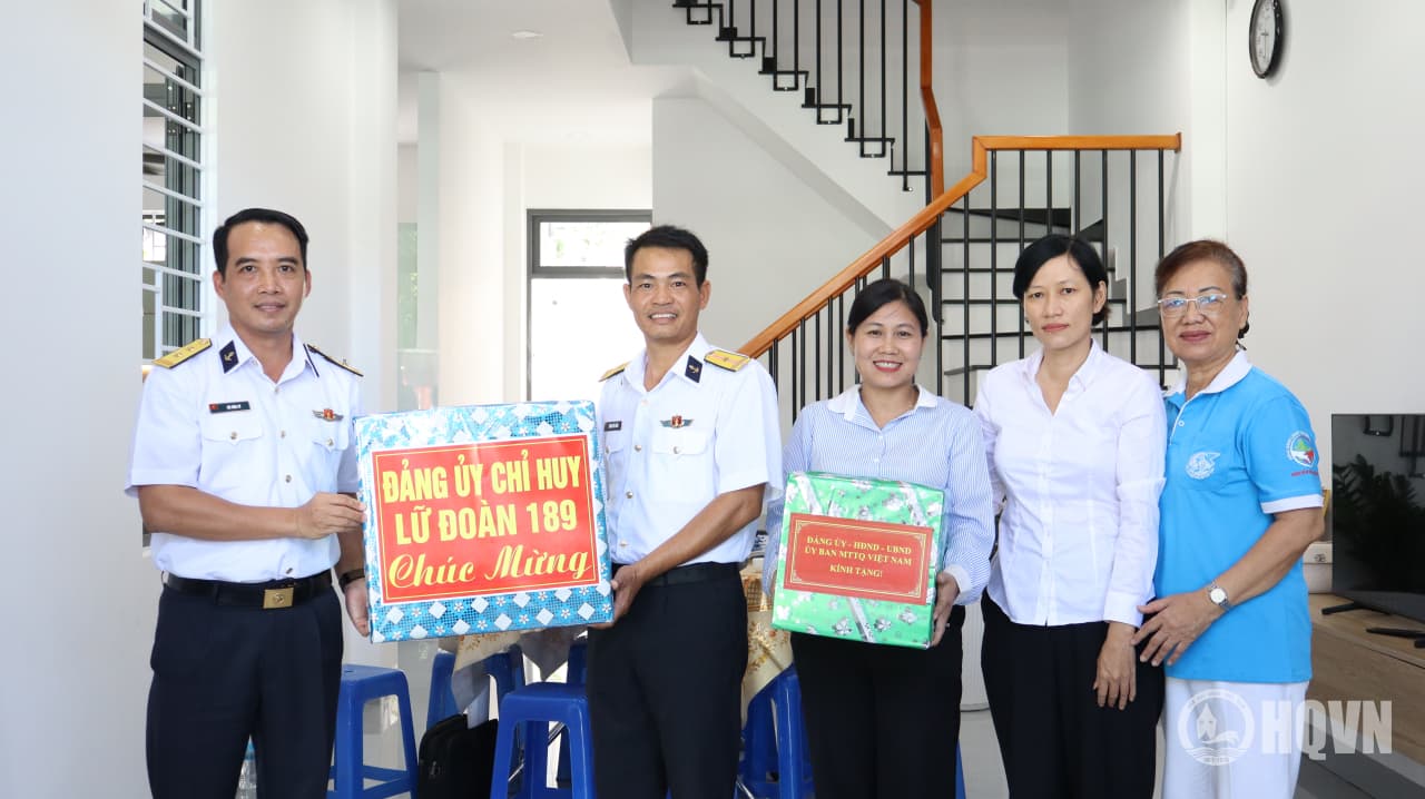 Lữ đoàn 189 khánh thành và bàn giao nhà đồng đội