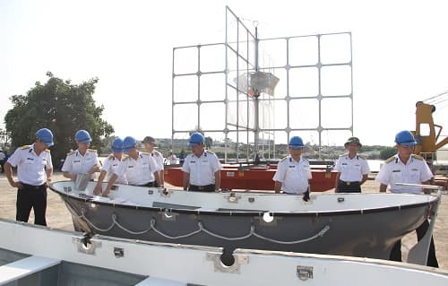 Xưởng Sản xuất-Chế thử, Viện Kỹ thuật Hải quân: Học tập Bác Hồ ở tinh thần tận tụy vì công việc
