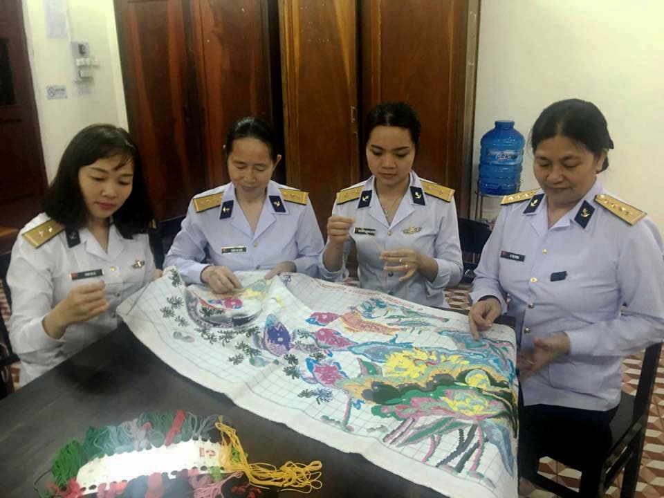 Phụ nữ Hải quân làm kinh tế giỏi, thực hành tiết kiệm
