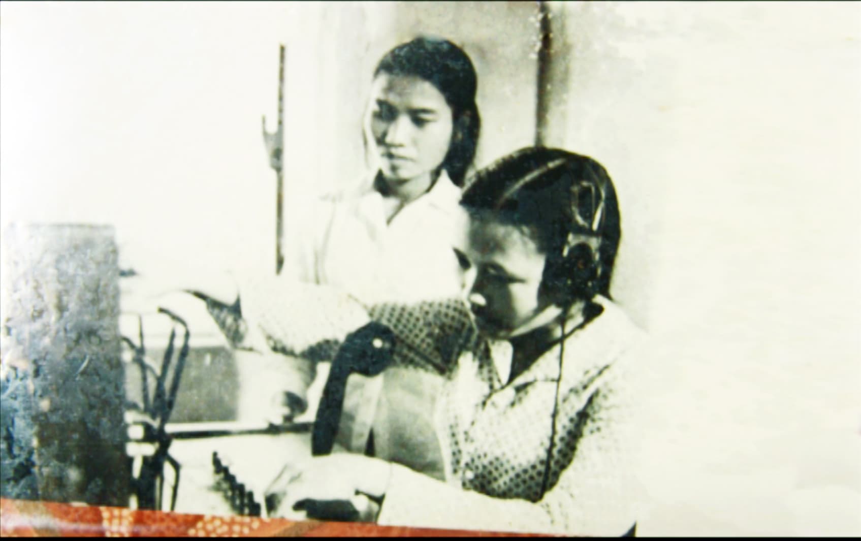 Những người tiếp sóng ngày 5-8