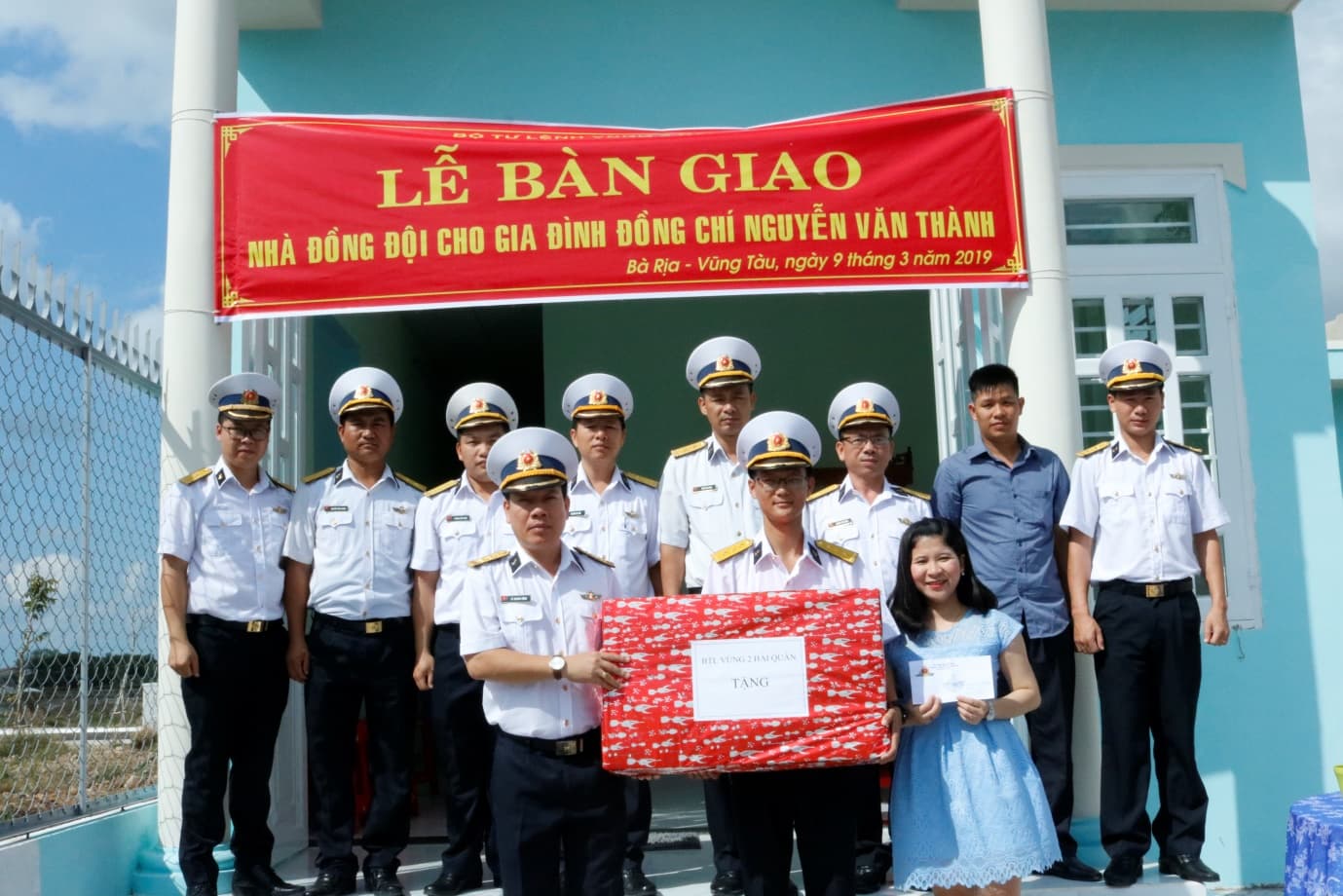 Vùng 2 Hải quân bàn giao “Nhà đồng đội” cho gia đình quân nhân có hoàn cảnh khó khăn