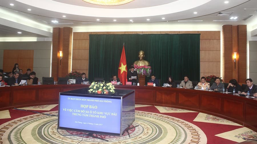 TP. Hải Phòng: Họp báo về việc triển khai cấm đỗ xe ô tô tại dải trung tâm thành phố