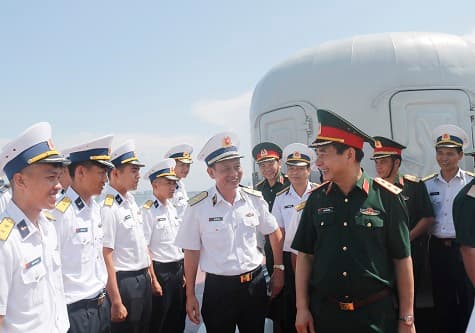 Thượng tướng Phan Văn Giang thăm và kiểm tra Vùng 3 Hải quân