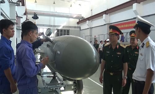 Bộ Quốc phòng kiểm tra thực hiện Cuộc vận động 50 tại Vùng 3 Hải quân