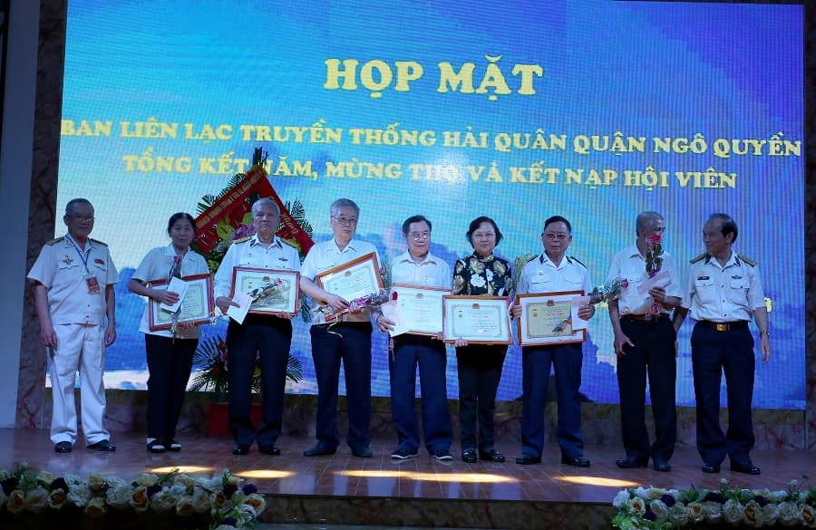 Gặp mặt hội viên Ban liên lạc truyền thống Hải quân quận Ngô Quyền