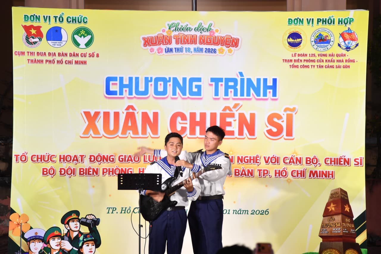 Chương trình “Xuân chiến sĩ” tại Lữ đoàn 125