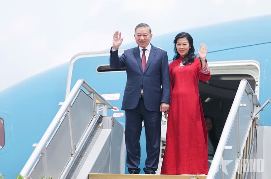 Tổng Bí thư, Chủ tịch nước Tô Lâm và phu nhân đến thủ đô Manila thăm cấp Nhà nước Cộng hòa Philippines