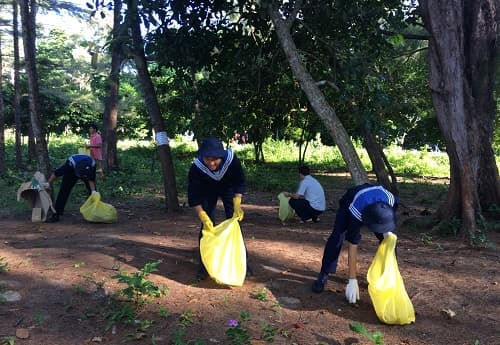 Cán bộ, chiến sĩ Trạm ra đa 590 tích cực tham Ngày môi trường thế giới 2019