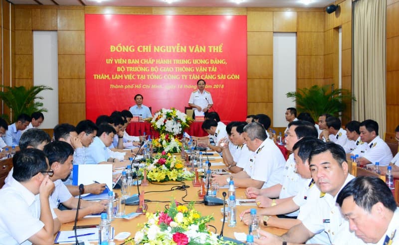 Bộ trưởng Bộ Giao thông vận tải thăm, làm việc với Tổng Công ty Tân Cảng Sài Gòn