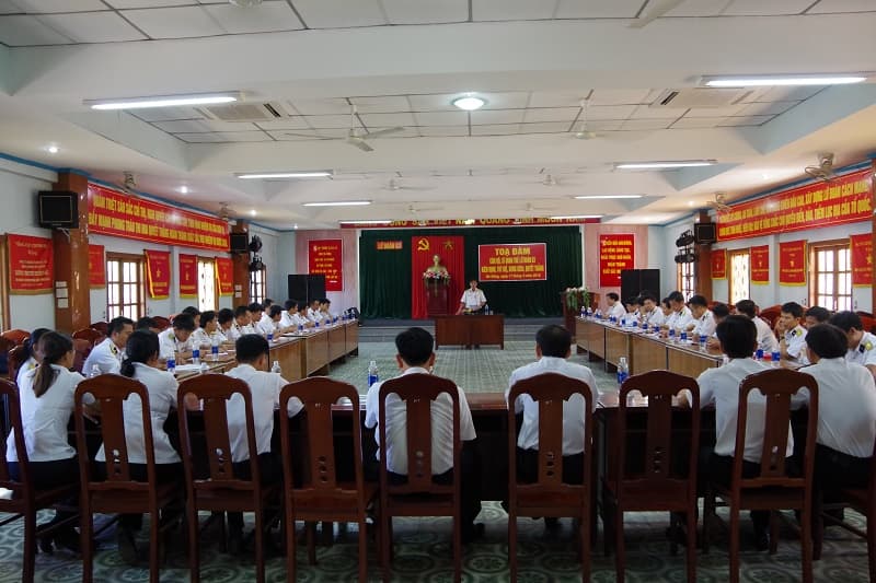 Tọa đàm: Sĩ quan trẻ Lữ đoàn 83 kiên định, trí tuệ, xung kích, quyết thắng