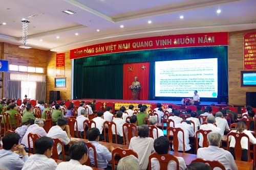 Vùng 2 Hải quân: Thông tin về tình hình biển, đảo cho cán bộ chủ chốt tỉnh Đồng Nai