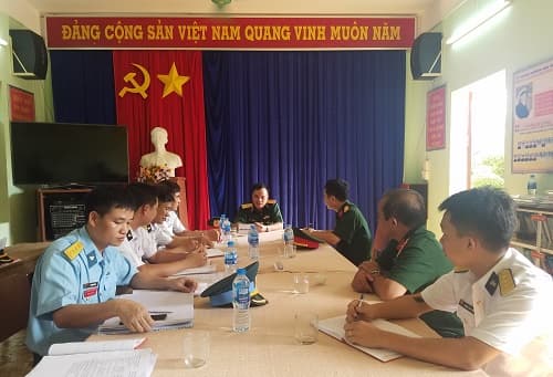 Đoàn cán bộ Cục Quân huấn, Bộ Tổng Tham mưu thăm, kiểm tra Trạm ra đa 590