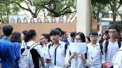 Cảnh giác với giấy báo nhập học giả