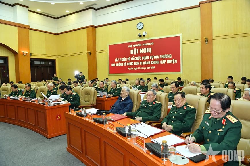 Đại tướng Phan Văn Giang chủ trì Hội nghị về tổ chức quân sự địa phương