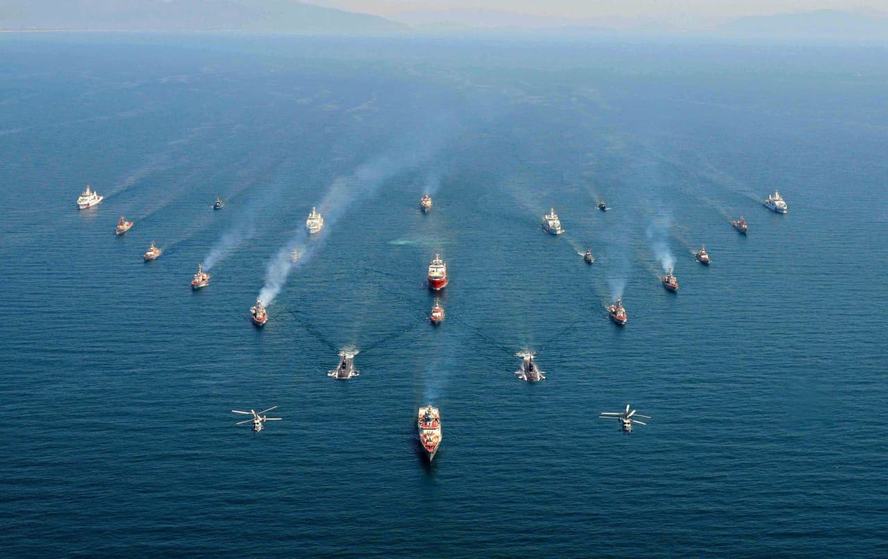 HẢI QUÂN NHÂN DÂN VIỆT NAM: ĐƠN VỊ 3 LẦN ANH HÙNG LỰC LƯỢNG VŨ TRANG NHÂN DÂN