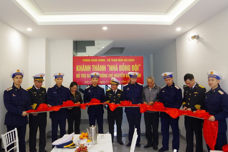 Phòng Hành chính (Bộ Tham mưu Hải quân) khánh thành nhà đồng đội