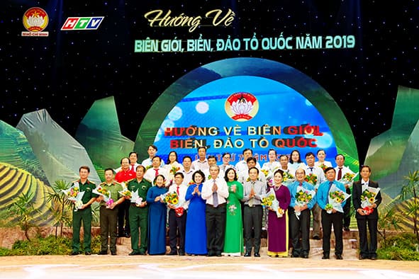 Gần 39 tỷ đồng ủng hộ Quỹ “Vì biển đảo quê hương-vì tuyến đầu Tổ quốc”