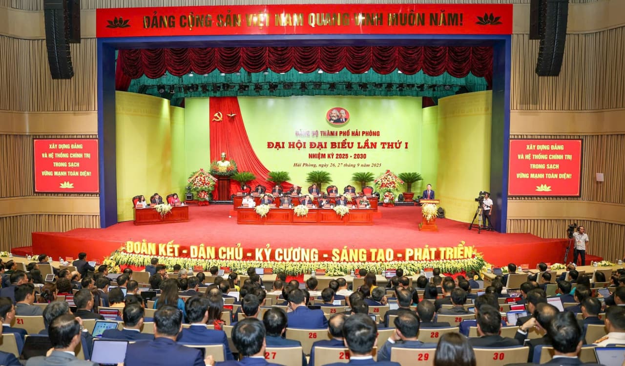 Đại hội Đảng bộ TP. Hải Phòng tiếp tục thảo luận đóng góp vào các văn kiện