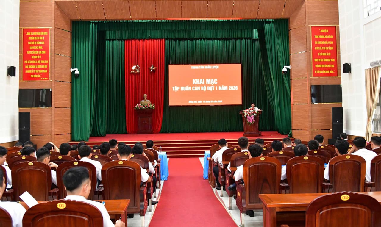 Trung tâm Huấn luyện Vùng 2 tập huấn cán bộ đợt 1 năm 2026