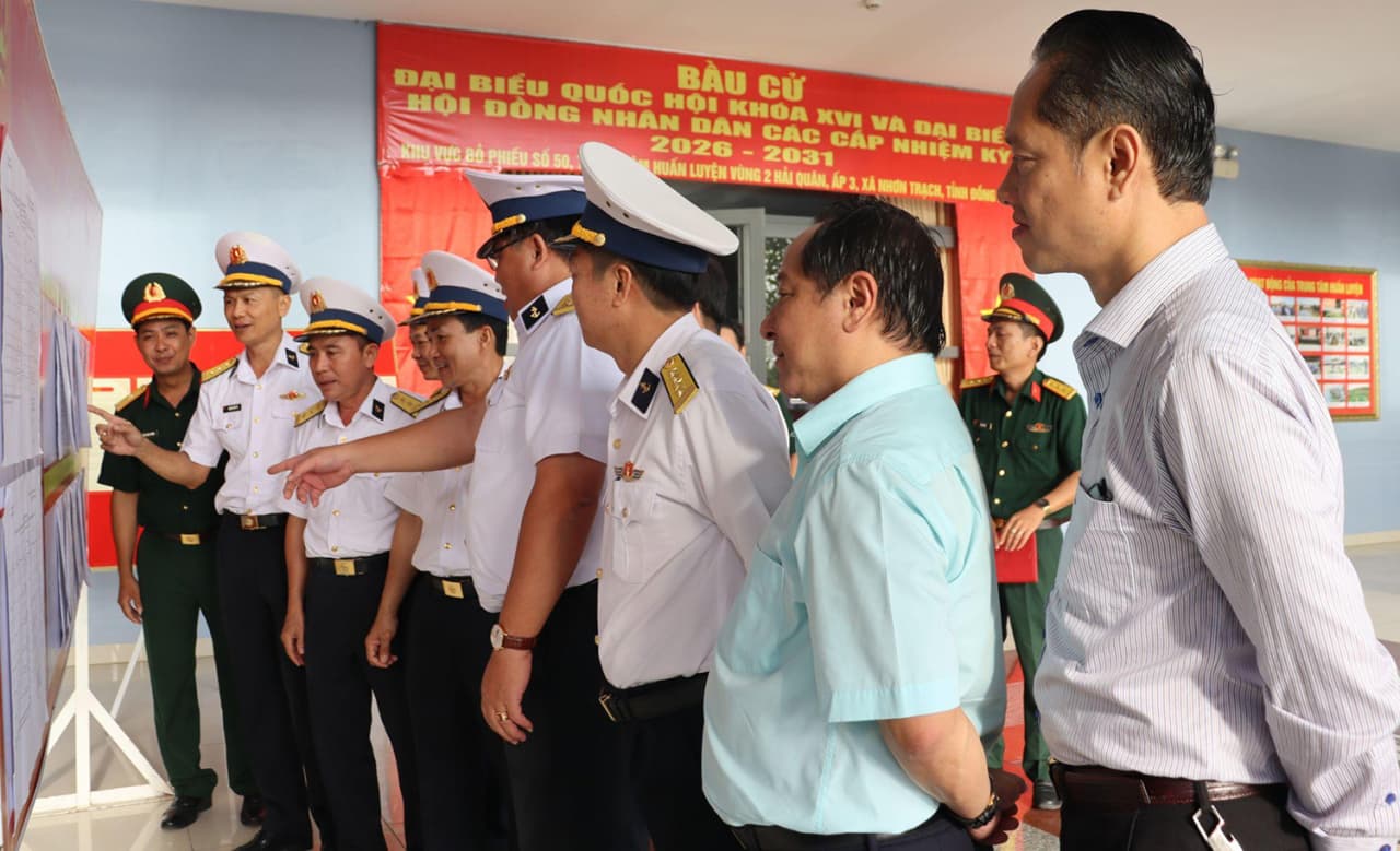 Vùng 2 kiểm tra công tác chuẩn bị bầu cử