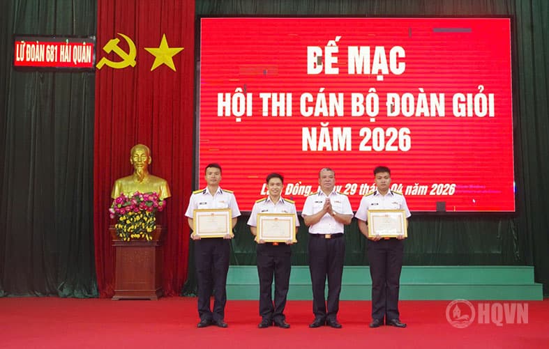 Hội thi cán bộ đoàn giỏi tại Lữ đoàn 681