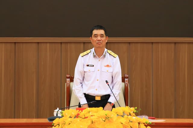 Báo cáo công tác chuẩn bị tổng kết Chương trình "Hải quân Việt Nam làm điểm tựa cho ngư dân vươn khơi, bám biển"