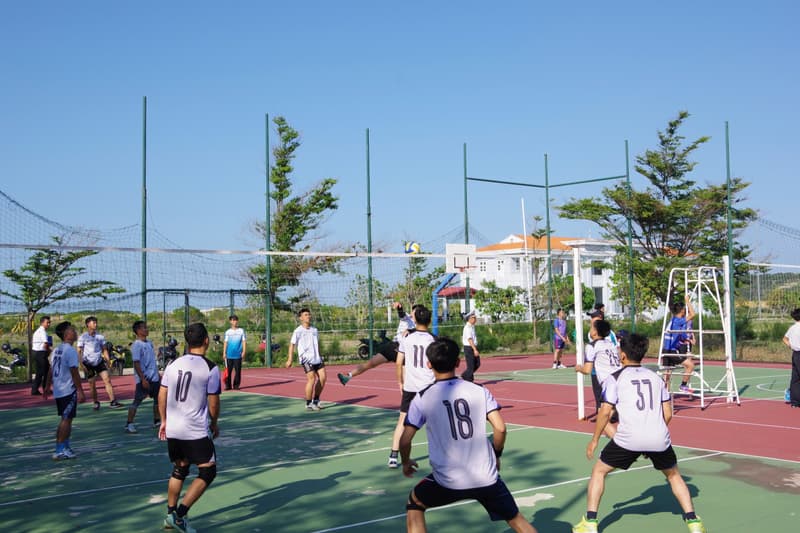 Lữ đoàn 954 khai mạc giải bóng chuyền