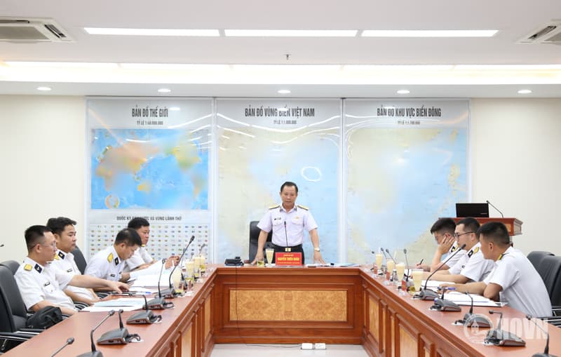 Xét duyệt các đề tài khoa học và công nghệ cấp Quân chủng Hải quân