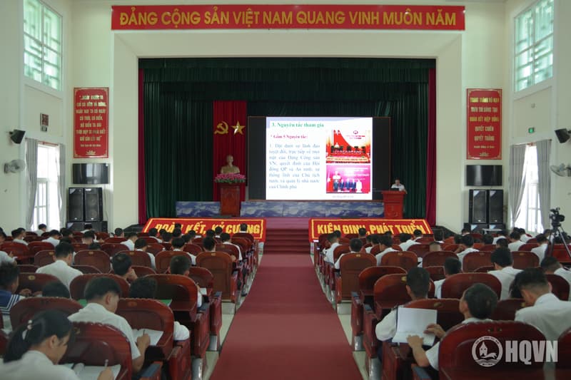 Lữ đoàn 954 nâng cao kiến thức pháp luật cho bộ đội