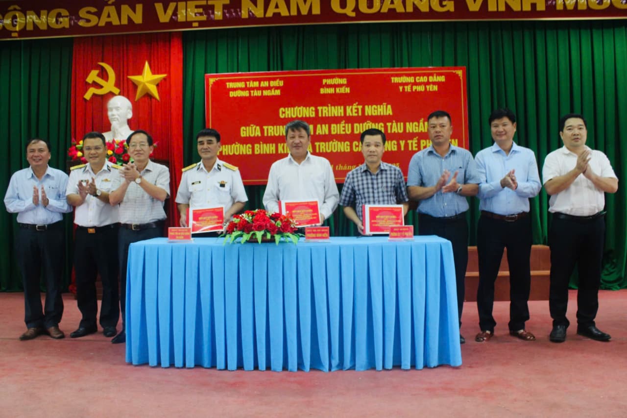 Đẩy mạnh công tác phối hợp, tăng cường đoàn kết quân dân