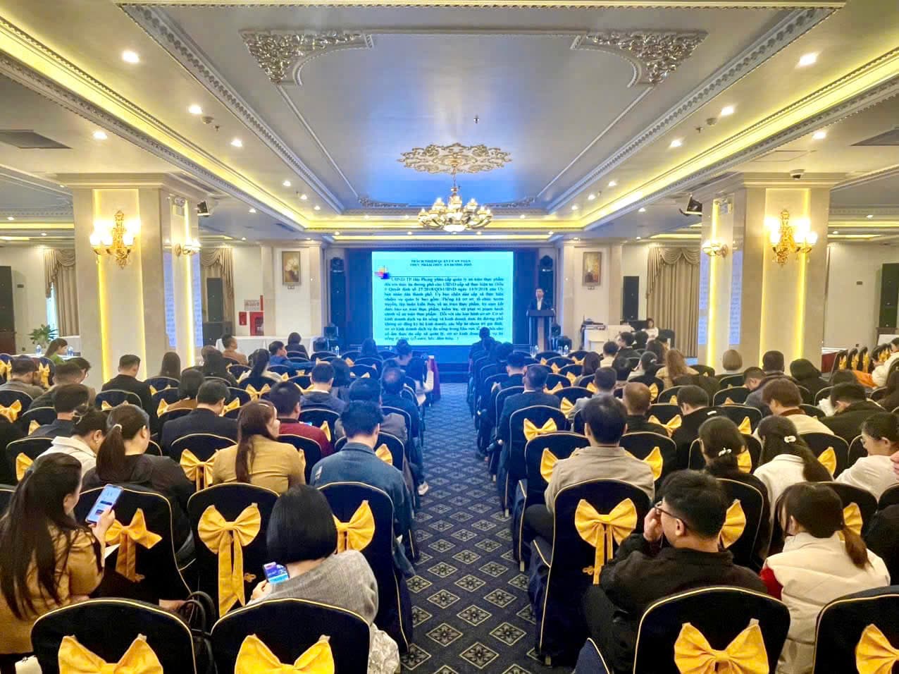 Tập huấn nâng cao chất lượng sản phẩm du lịch ẩm thực Hải Phòng