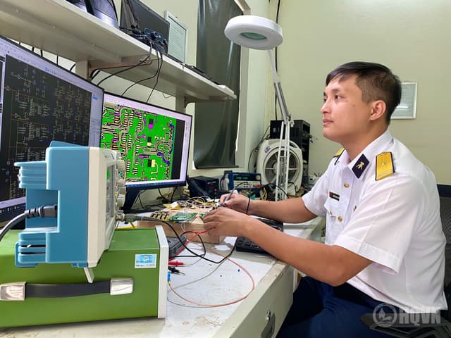 Trợ lý kỹ thuật say mê sáng tạo