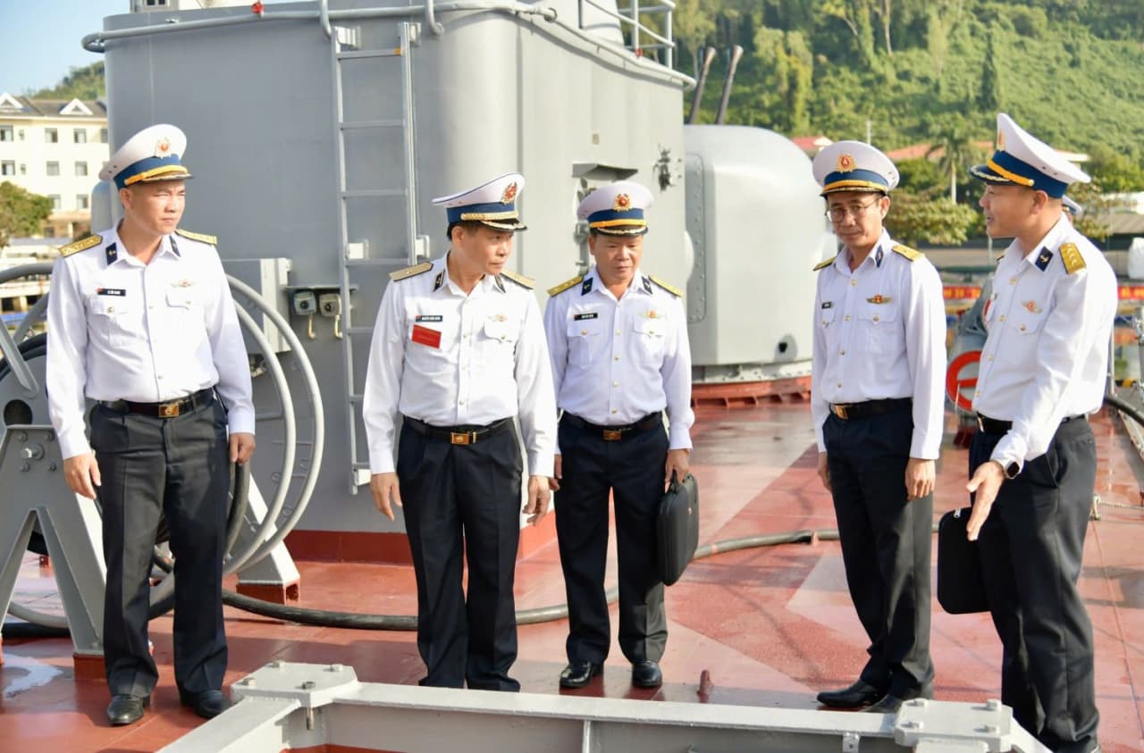 Kiểm tra công tác chuẩn bị huấn luyện năm 2026 tại Vùng 3