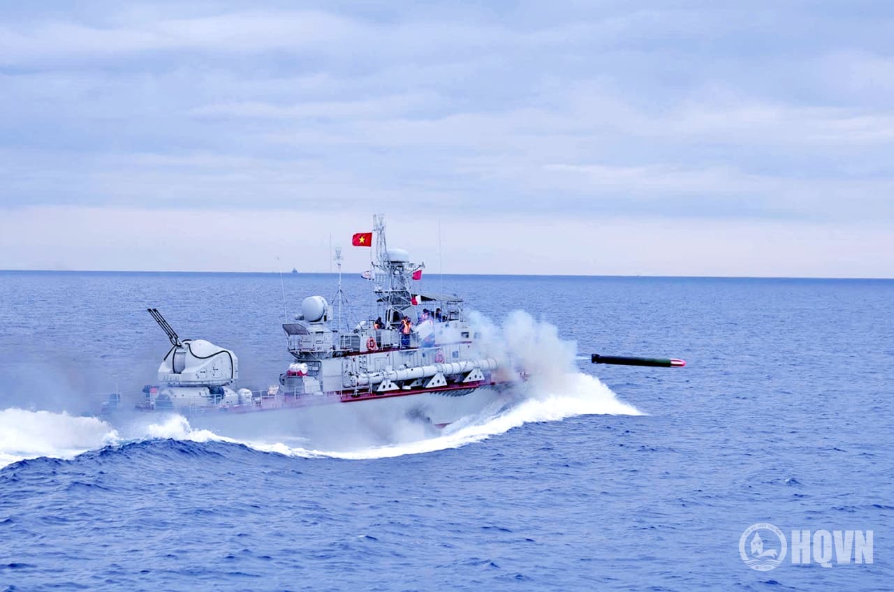 Thi đua huấn luyện giỏi ở đơn vị tham gia Chiến thắng trận đầu