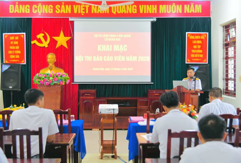 Lữ đoàn 955 tổ chức thi báo cáo viên năm 2026