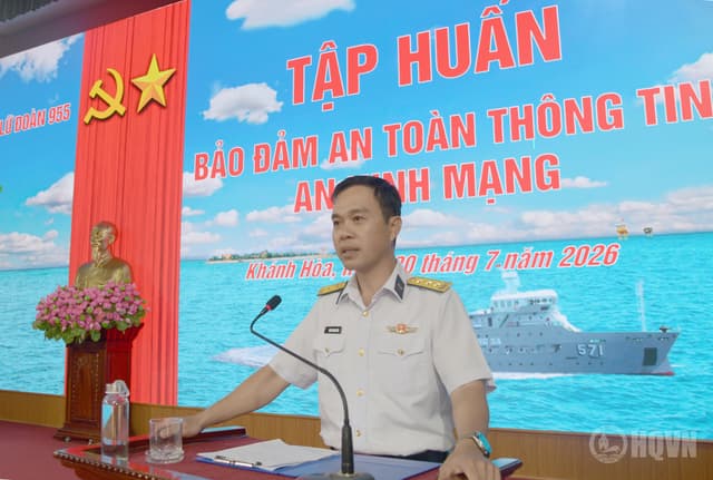 Lữ đoàn 955 tổ chức tập huấn an toàn thông tin và ứng dụng trí tuệ nhân tạo