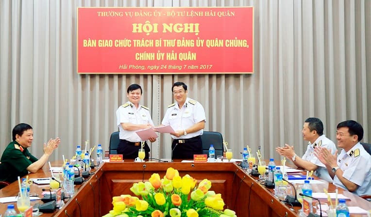 Thường vụ Đảng ủy-Bộ Tư lệnh Hải quân: Hội nghị bàn giao chức trách Bí thư Đảng ủy Quân chủng, Chính ủy Hải quân
