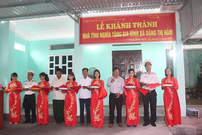 Đoàn Đo đạc biên vẽ hải đồ và nghiên cứu biển: Tổ chức các hoạt động đền ơn đáp nghĩa