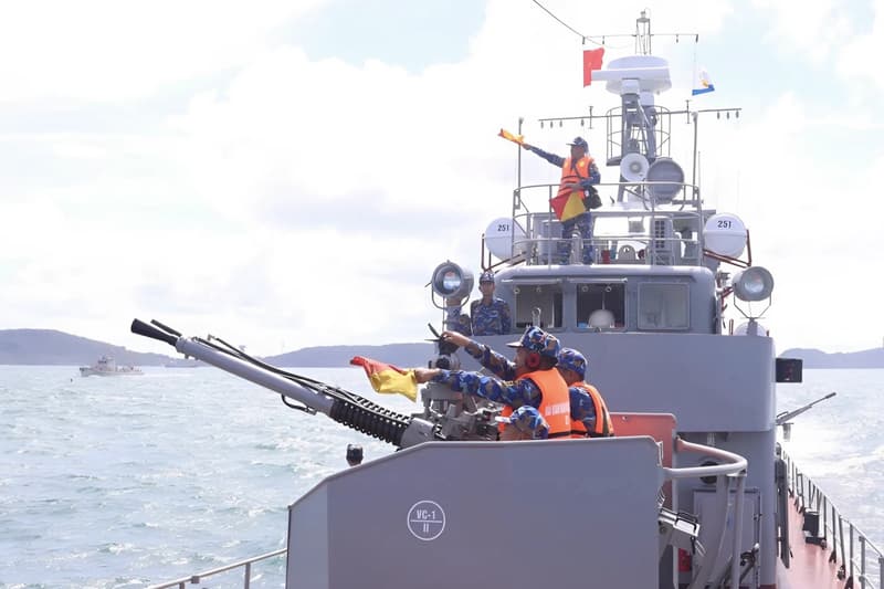 Lữ đoàn 127 huấn luyện, kiểm tra K2 trên biển